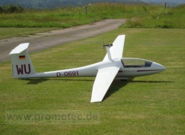 Preview: Standard Cirrus, Maßstab 1:2,5, Bausatz