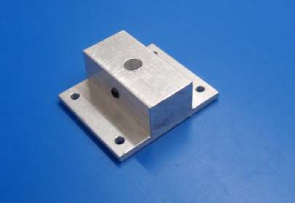 Lagerbock für Fahrwerke