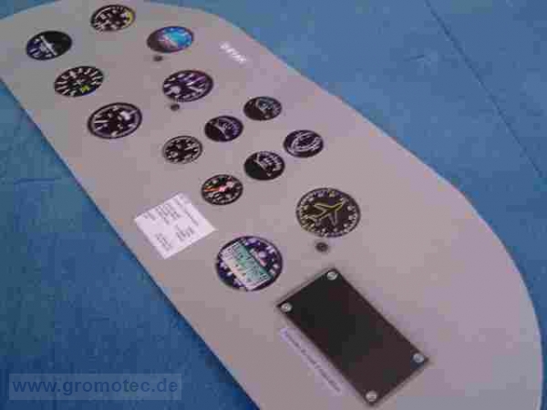 Bausatz für Instrumentenpilz YAK 112